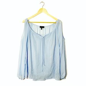 AB STUDIO ✨ NWOT Peasant Top